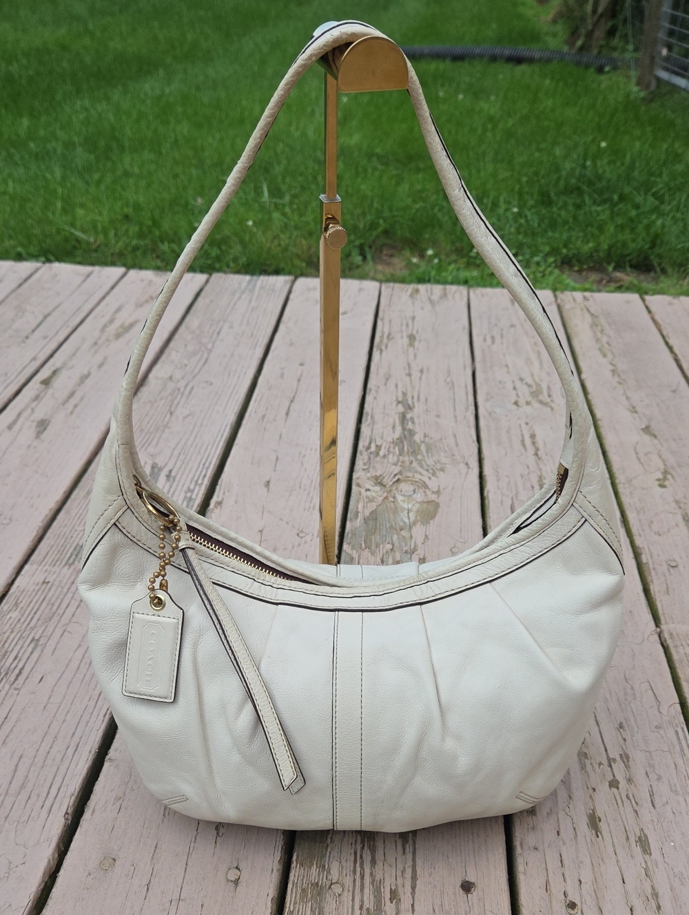 Coach Y2k Ergo Pleated Cream Leather Hobo B0882-12235 2008 $350 Retail GUC